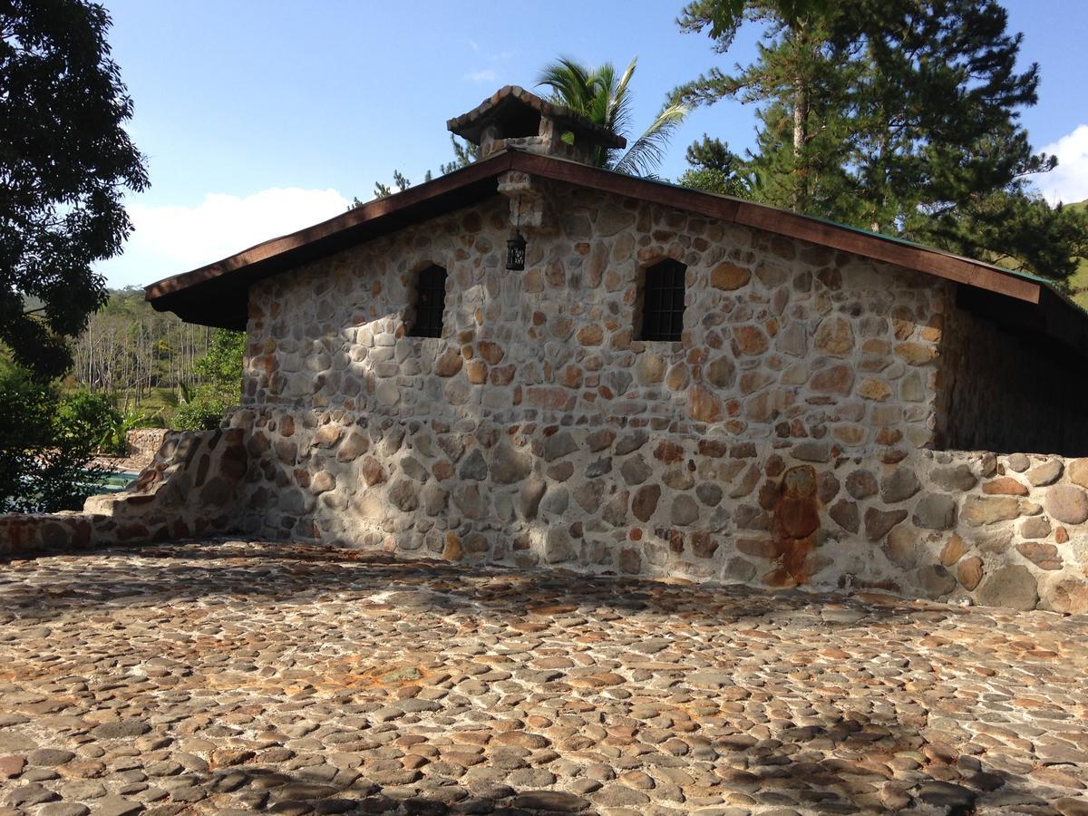 Malekus Mountain Lodge Aguas Claras  Exterior foto