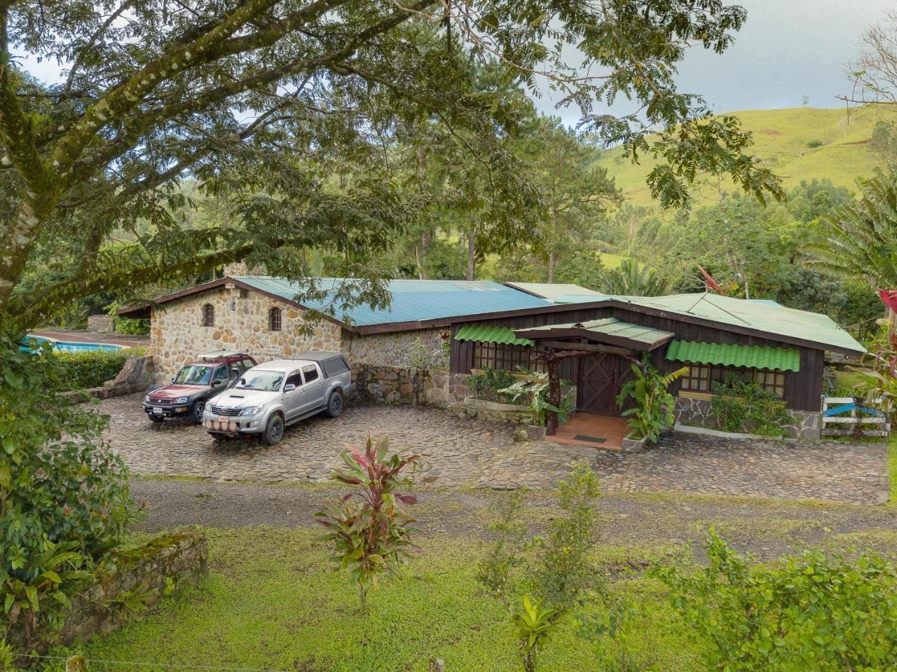 Malekus Mountain Lodge Aguas Claras  Exterior foto